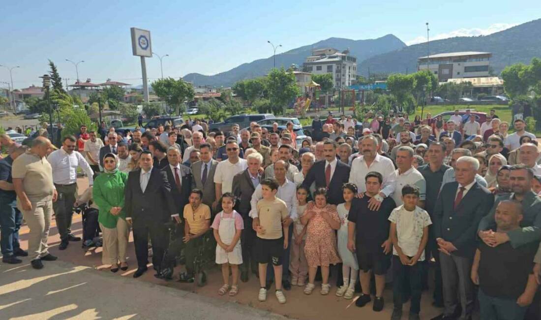 Gaziantep İslahiye Kaymakamı Mehmet Soylu, düzenlenen veda töreni ile yeni