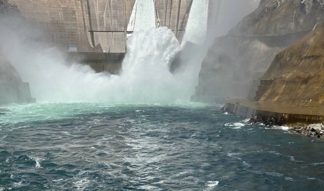 Türkiye’nin enerji üretimi açısından 2’nci büyük barajı olan Karakaya Barajında