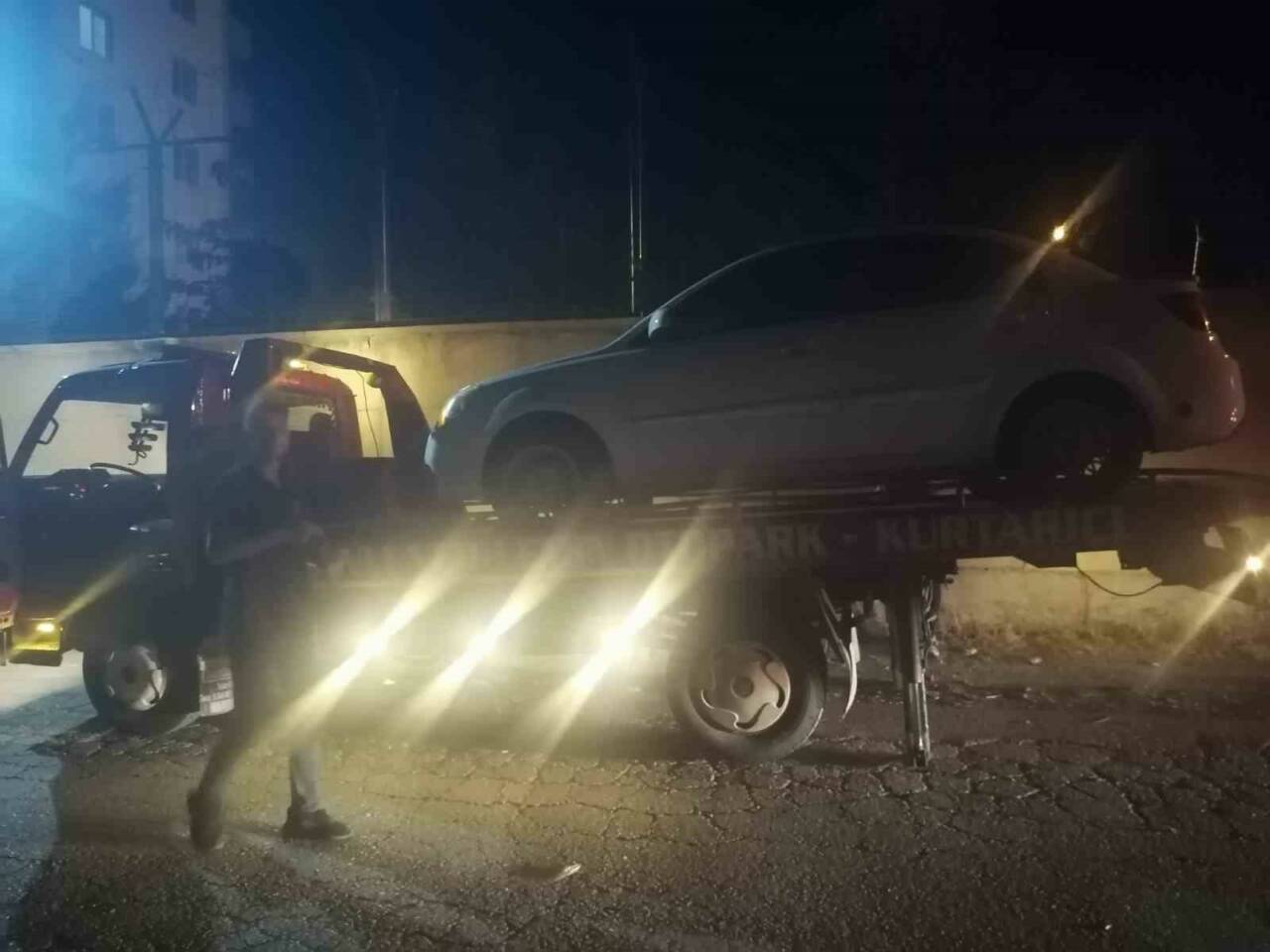 Kilis’te Öncüpınar Gümrük Lojmanları arkasında bulunan Öncüpınar Hudut Karakolu yolunda