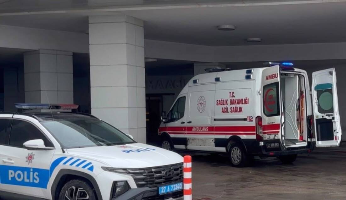 Gaziantep’te karne töreni sonrası okuldan çıkan öğrenciler arasında çıkan kavgada