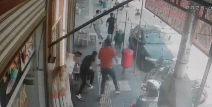 Kilis'te bir kebapçıda iki grup arasında çıkan silahlı ve bıçaklı