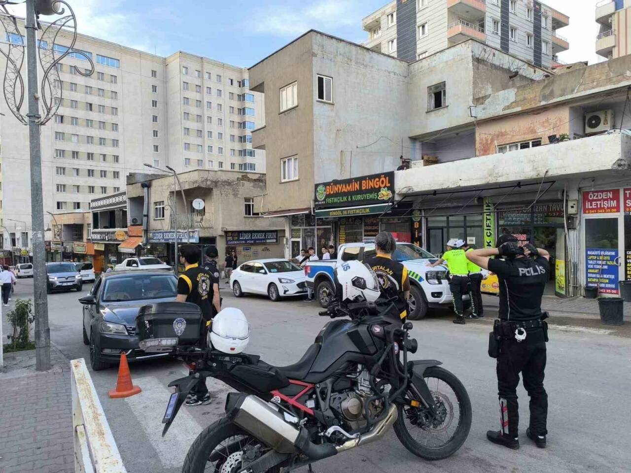Siirt’in Kurtalan ilçesinde, trafik güvenliği ve kamu düzeninin sağlanmasına yönelik