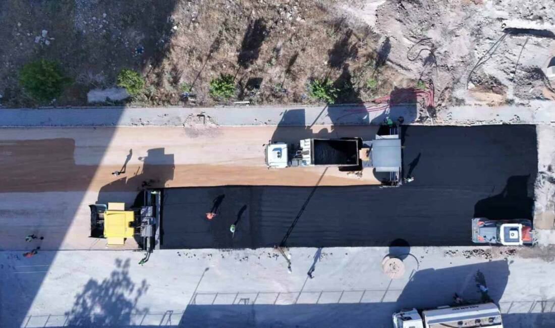 Mardin Büyükşehir Belediyesi, kent genelinde ulaşım altyapısını güçlendirmeye yönelik çalışmalarını