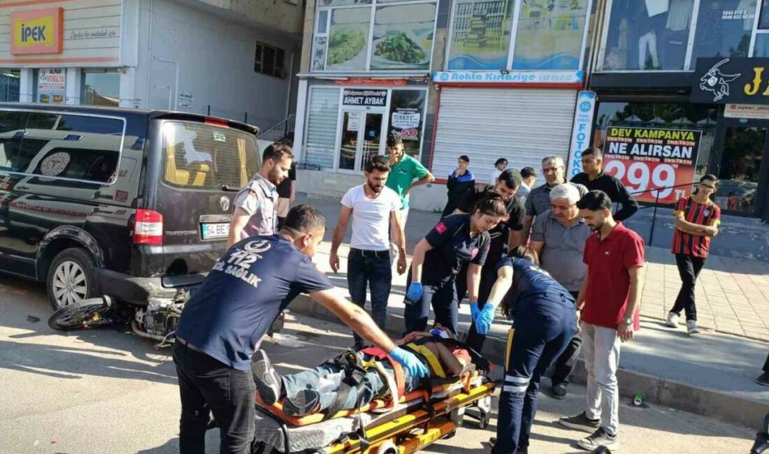 Mardin’de otomobil ile motosiklet çarpıştı: 1 yaralı Mardin’in Midyat ilçesinde otomobil ile motosikletin çarpıştığı kazada 1 kişi