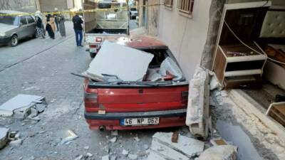 Şanlıurfa’da mutfak tüpündeki gaz sıkışması nedeniyle bir evde yaşanan patlamada