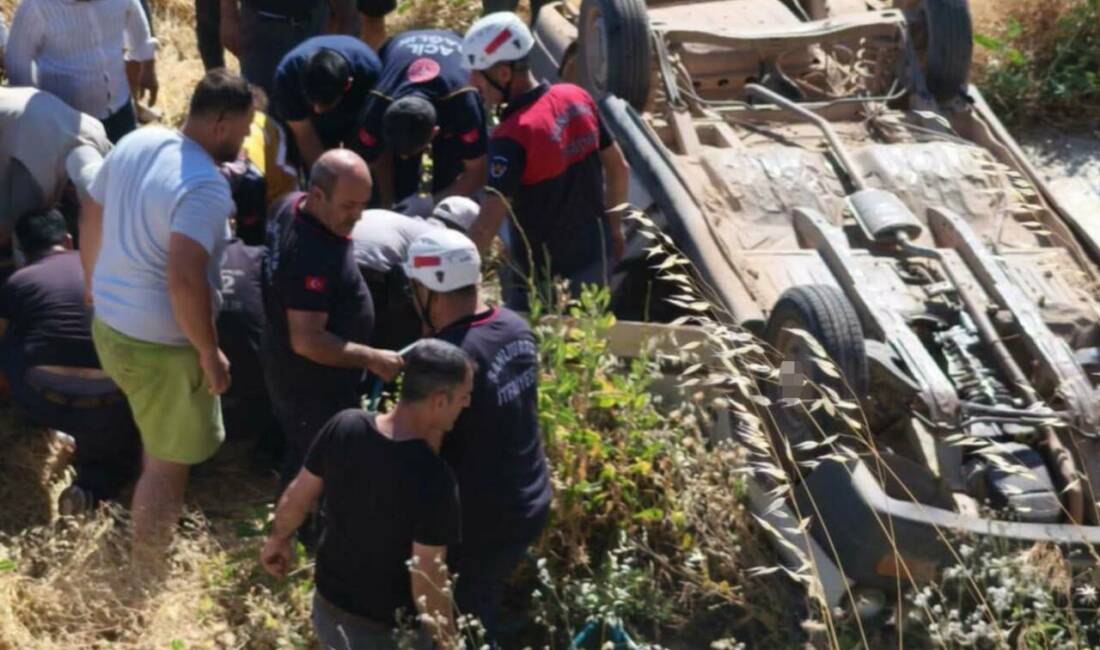 Şanlıurfa’nın Bozova ilçesinde otomobilin şarampole devrilmesi sonucu 1 kişi öldü,