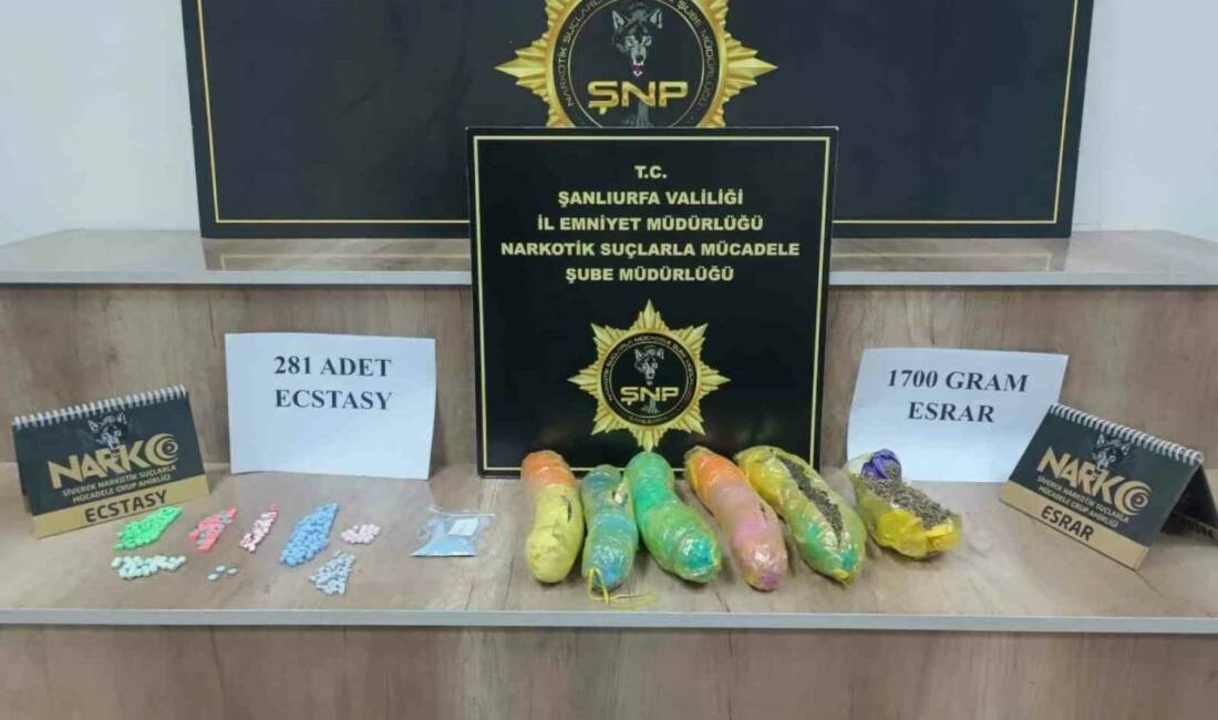 Şanlıurfa’da uyuşturucu operasyonu: 5 gözaltı Şanlıurfa’da polis ekipleri tarafından gerçekleştirilen uyuşturucu operasyonunda 5 şahıs gözaltına