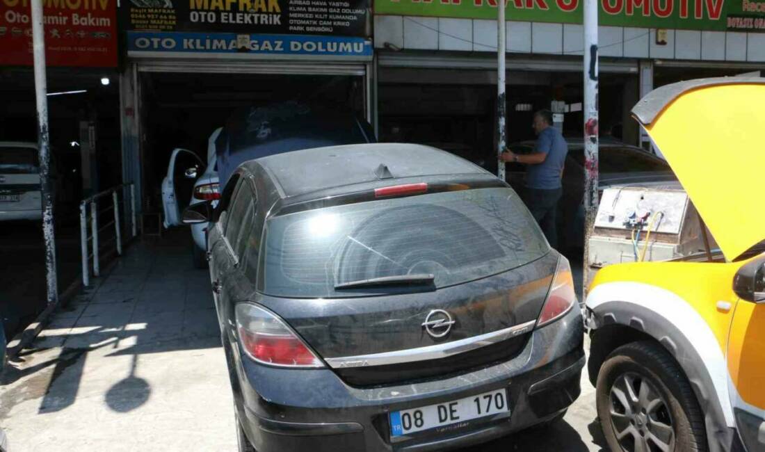 Yaz aylarının gelmesiyle birlikte araç klimaları da sürücüler için vazgeçilmez