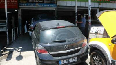 Yaz aylarının gelmesiyle birlikte araç klimaları da sürücüler için vazgeçilmez