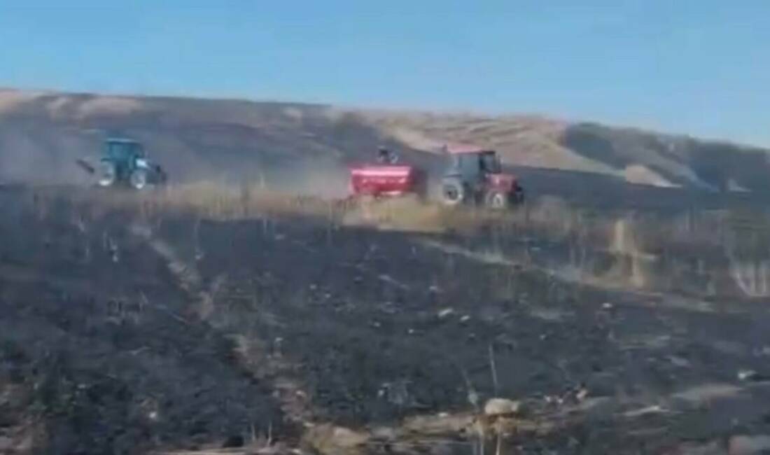 Siirt’in Kurtalan ilçesine bağlı Çeltikbaşı köyünde biçerdöverden kaynaklandığı değerlendirilen yangında