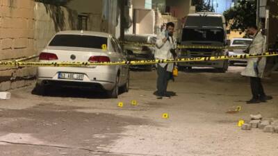 Şanlıurfa’nın Suruç ilçesinde bir sokakta kaynağı henüz belirlenemeyen patlamada 2