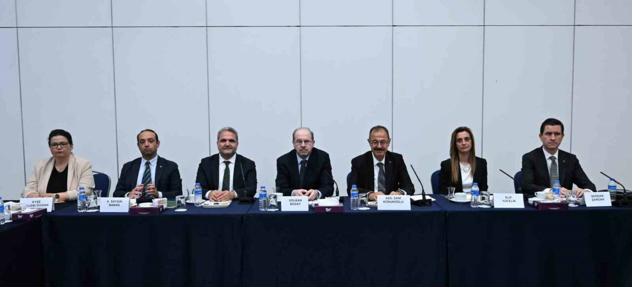 SANKO Holding ve TÜRKÇİMENTO Yönetim Kurulu Başkanı Adil Sani Konukoğlu,