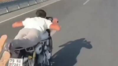 Kilis'te trafik güvenliğini tehlikeye düşüren motosiklet sürücülerine ve araç sahiplerine