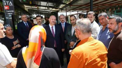 Adıyaman Valisi Abdullah Küçük, kent merkezinde bulunan Balıkesir Çarşısı’nı ziyaret