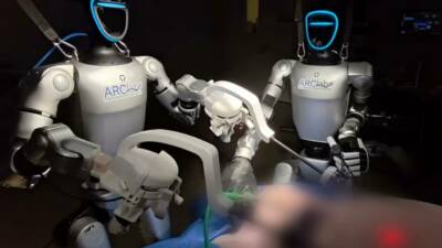 ABD'de gerçekleştirilen bilimsel çalışmada bir insansı robot, laparoskopik safra kesesi