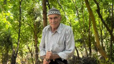 Mardin’de 78 yaşındaki Şehmus Erginoğlu, 31 yıl önce çöp yığınlarıyla