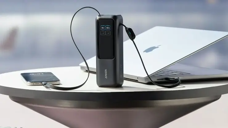 Anker, 25.000 mAh kapasiteye ve 165W toplam çıkış gücüne sahip