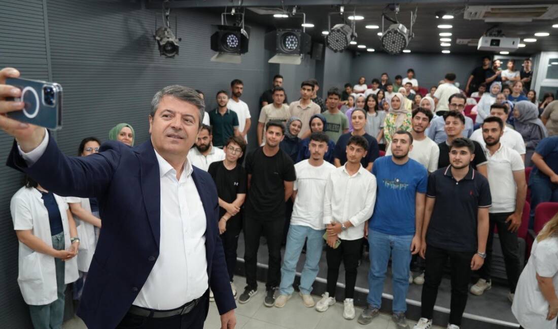 Adıyaman Belediyesi Kültür ve Eğitim Merkezi (AKEM) bünyesinde düzenlenen ücretsiz