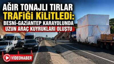 Adıyaman il sınırındaki Sarıkaya Mahallesi mevkiinde ağır tonajlı tırların tek