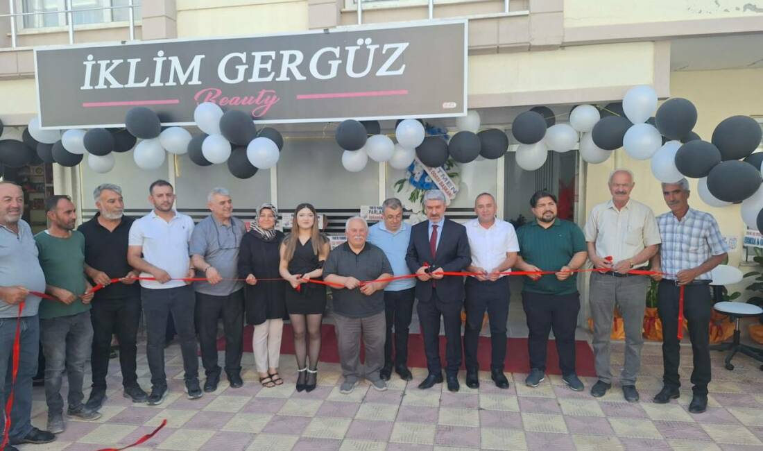 Besni Belediye Başkanı Reşit Alkan, Erdemoğlu Mahallesi'nde faaliyete başlayan İklim