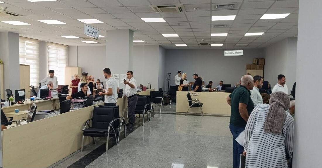 Adıyaman Belediyesi’nden 6 ayda 9 bin 802 yeni su aboneliği Adıyaman Belediyesi, yeni toplu konut alanları ile yerinde dönüşüm projelerinde