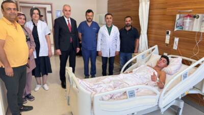 Adıyaman Eğitim ve Araştırma Hastanesi’nde, halk arasında “kunduracı göğsü” olarak