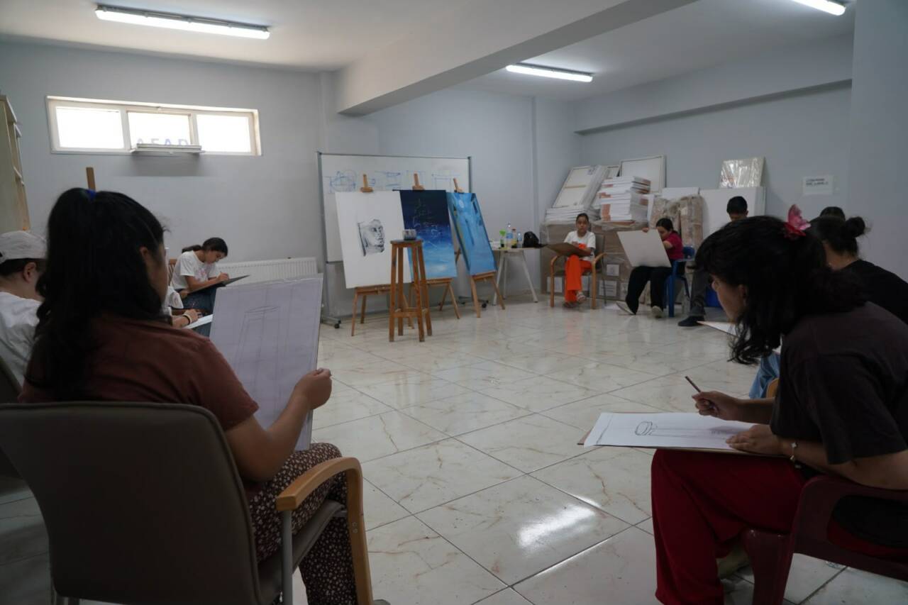 Adıyaman Belediyesi Kültür ve Eğitim Merkezi’nde yaz kursları kapsamında düzenlenen
