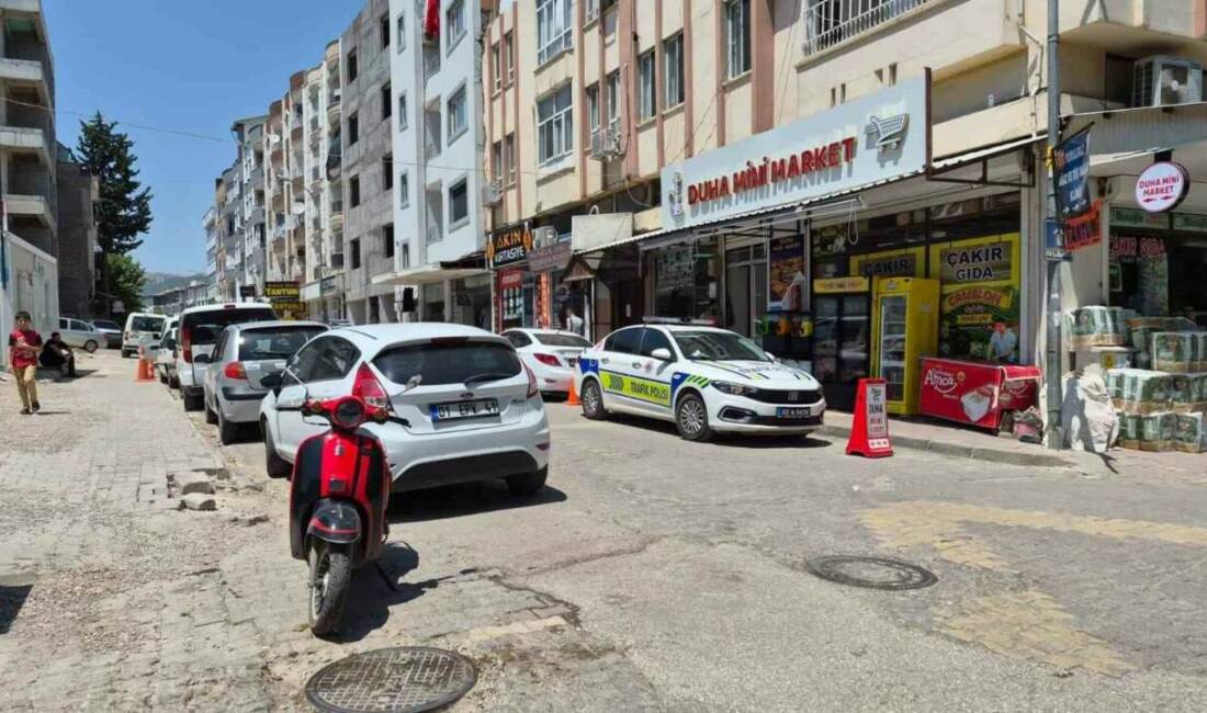 Adıyaman’da iki motosikletin çarpışması sonucu 3 kişi yaralandı.