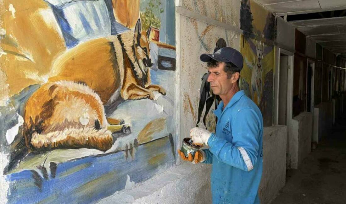 Adıyaman’da süpürgesiyle temizlik, fırçasıyla sanat yapıyor Adıyaman Belediyesi Temizlik İşleri Müdürlüğünde görev yapan Mahmut Yıldız, mesaisinde