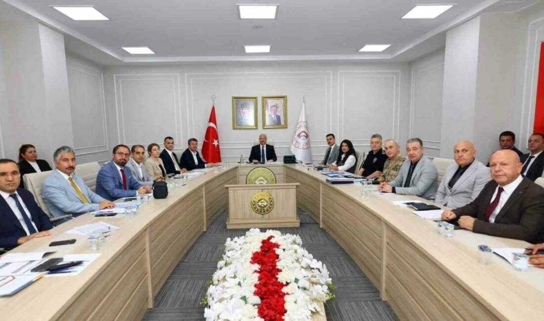 Adıyaman’da uyuşturucu ve bağımlılıkla mücadele kapsamında yürütülen çalışmaların ele alındığı