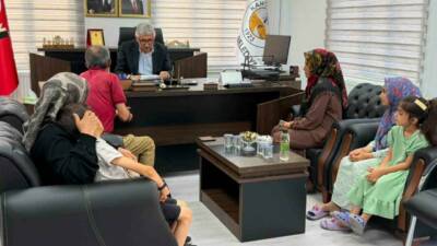 Adıyaman’ın Kâhta Belediye Başkanı Mehmet Can Hallaç, "Halk Buluşmaları" kapsamında