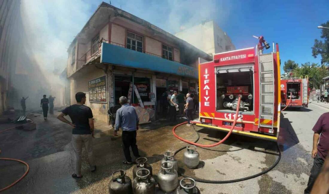 Adıyaman’ın Kahta ilçesinde Adeviye Bulvarı’nda meydana gelen dünkü iş yeri