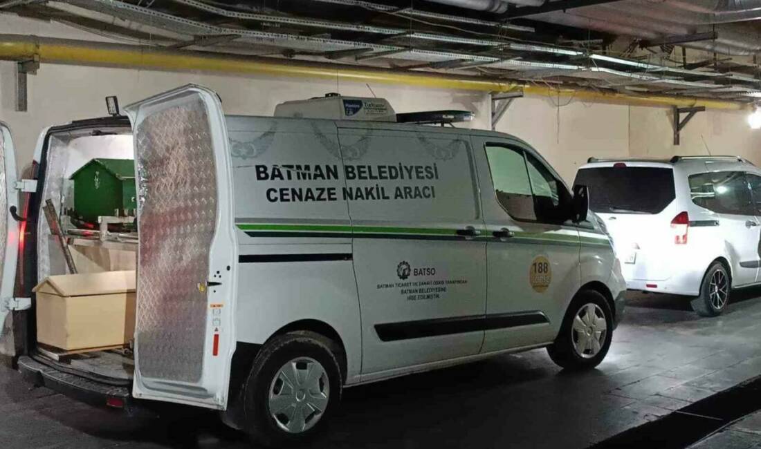 Mardin’in Kızıltepe ilçesinde yediği şeker boğazına kaçan çocuk, Batman’da kaldırıldığı