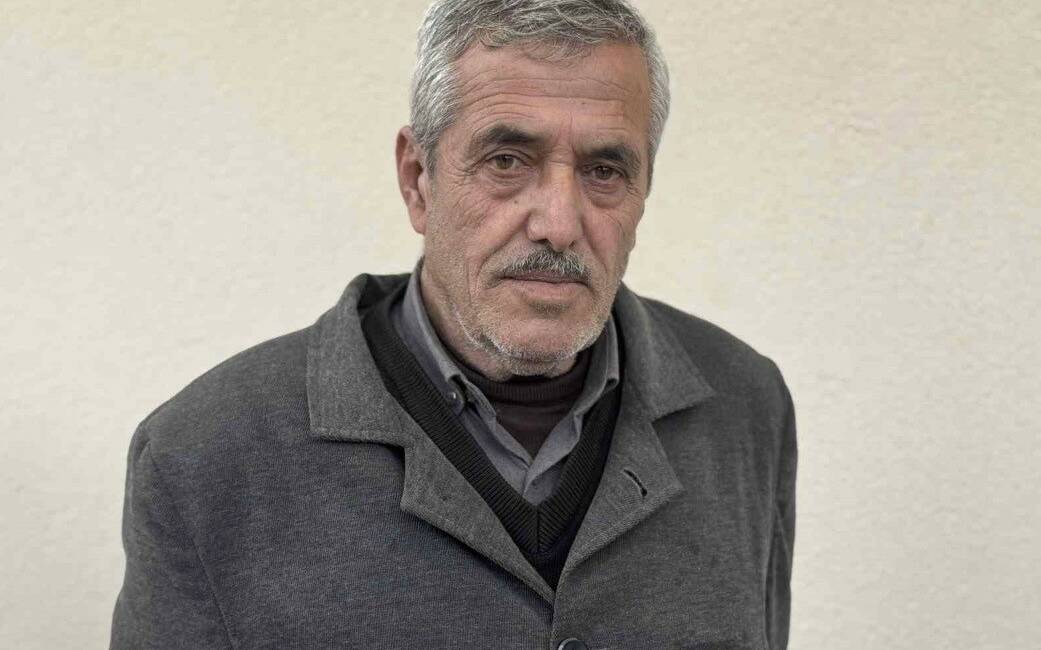 Mardin’in Mazıdağı ilçesinde oğlu tarafından aracına yerleştirilen patlayıcıyla öldürülmeye çalışılan