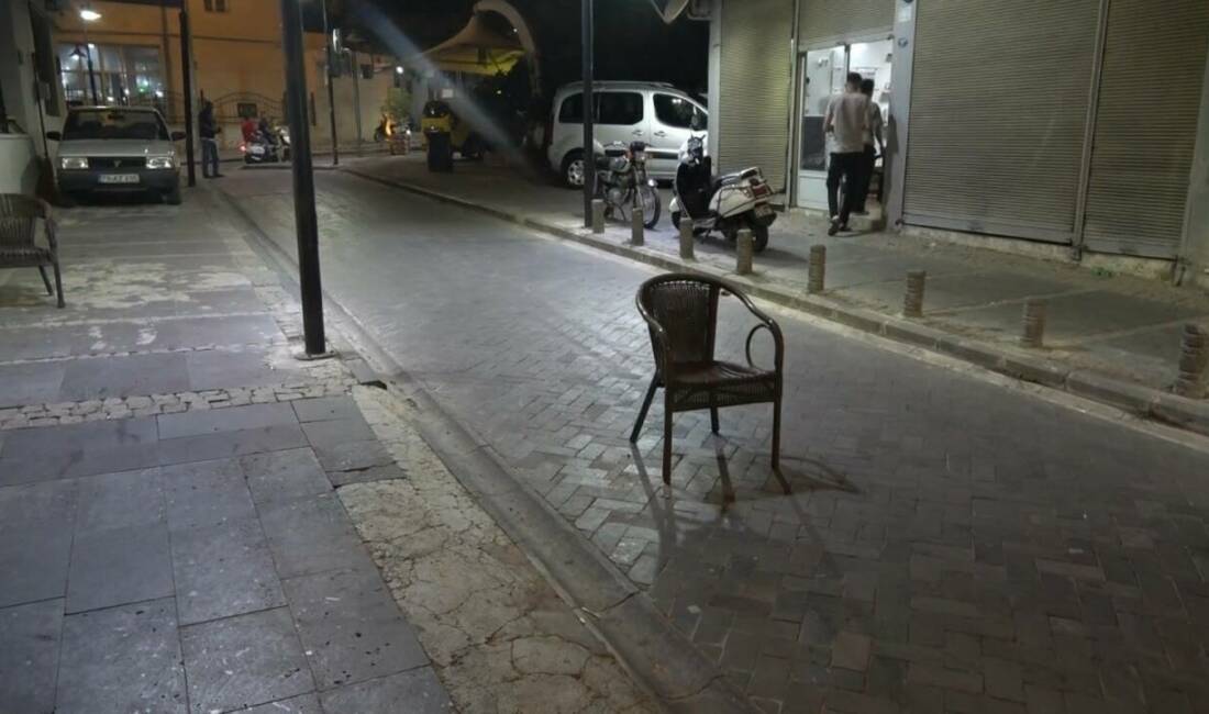 Kilis'te bir çay bahçesinde tartıştığı boşanma aşamasındaki eşini silahla vurarak