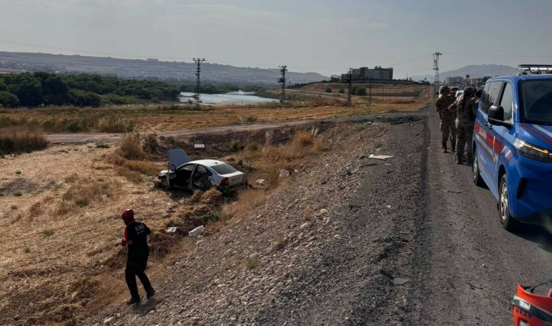 Şırnak’ın Cizre ilçesinde iki otomobilin çarpışması sonucu meydana gelen trafik