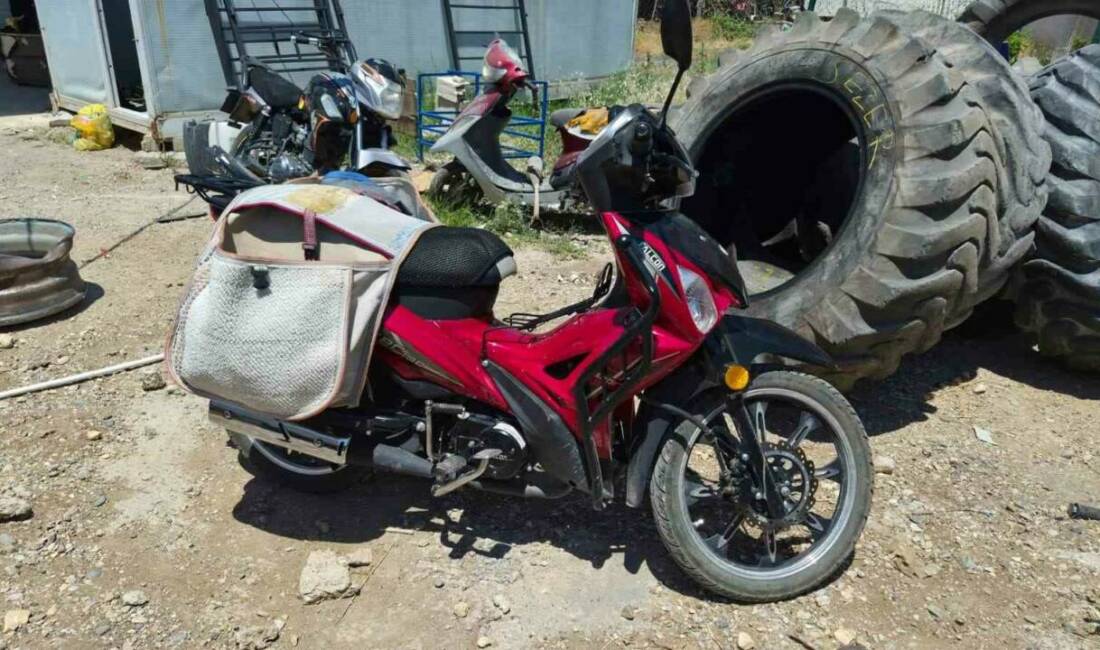 Devrilen motosikletin sürücüsü yaralandı Adıyaman’da motosikletin devrilmesi sonucu 1 kişi yaralandı.