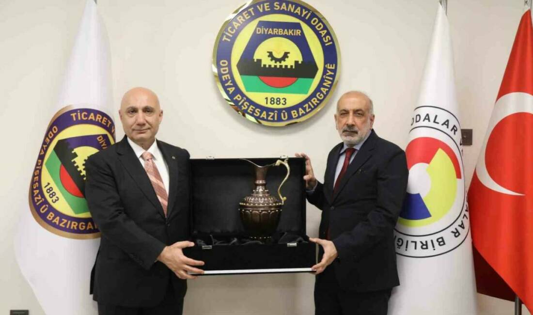 Diyarbakır’da finansmana erişim zirvesi Diyarbakır Ticaret ve Sanayi Odası (DTSO) Başkanı Mehmet Kaya, VakıfBank