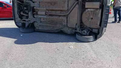 Diyarbakır’ın Çınar ilçesinde iki otomobilin çarpışması sonucu yaşanan trafik kazasında