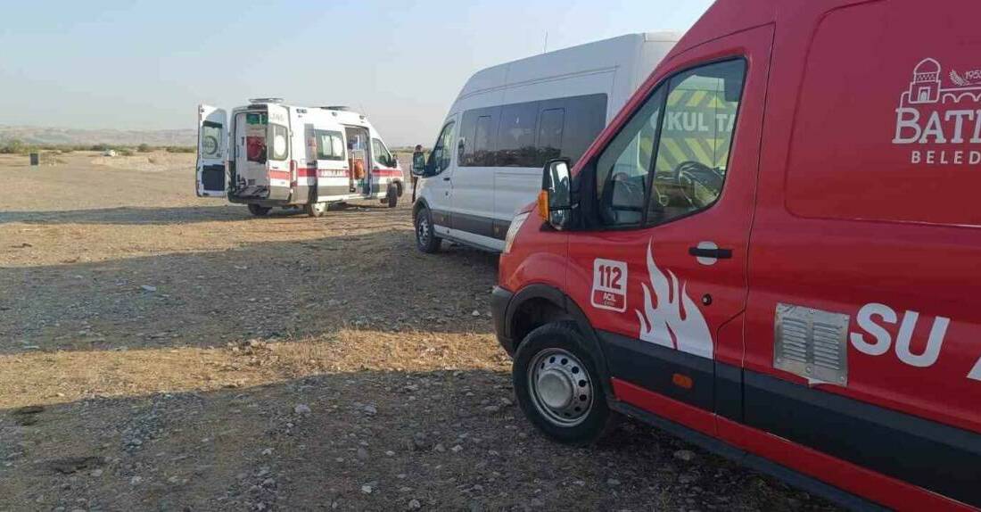 Diyarbakır'ın Silvan ilçesinde, serinlemek için babasıyla suya giren 17 yaşındaki