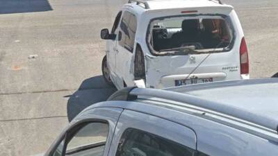 Diyarbakır-Mardin kara yolunda meydana gelen zincirleme trafik kazasında 2 kişi