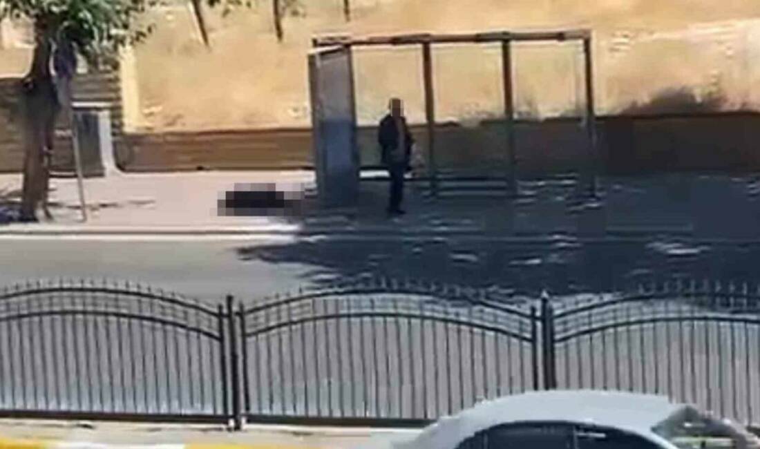 Şanlıurfa’da bir şahıs, durakta karşılaştığı boşanma aşamasındaki eşini silahla vurarak