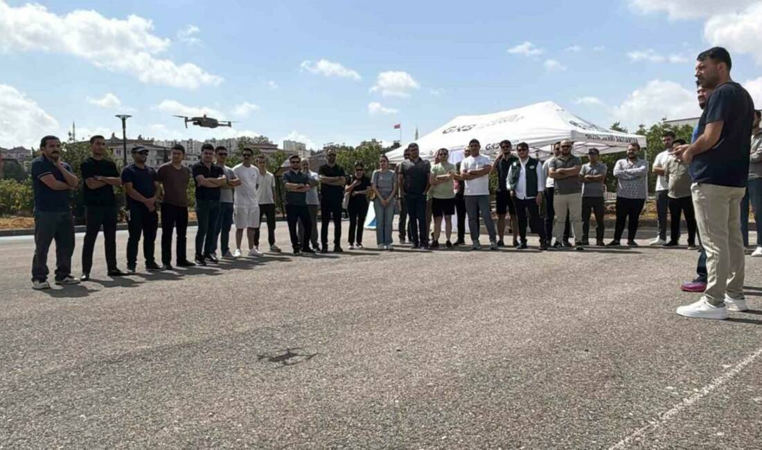 Gaziantep’te, Cumhurbaşkanlığı İletişim Başkanlığı koordinesinde "Drone Destekli Habercilik ve İnsansız