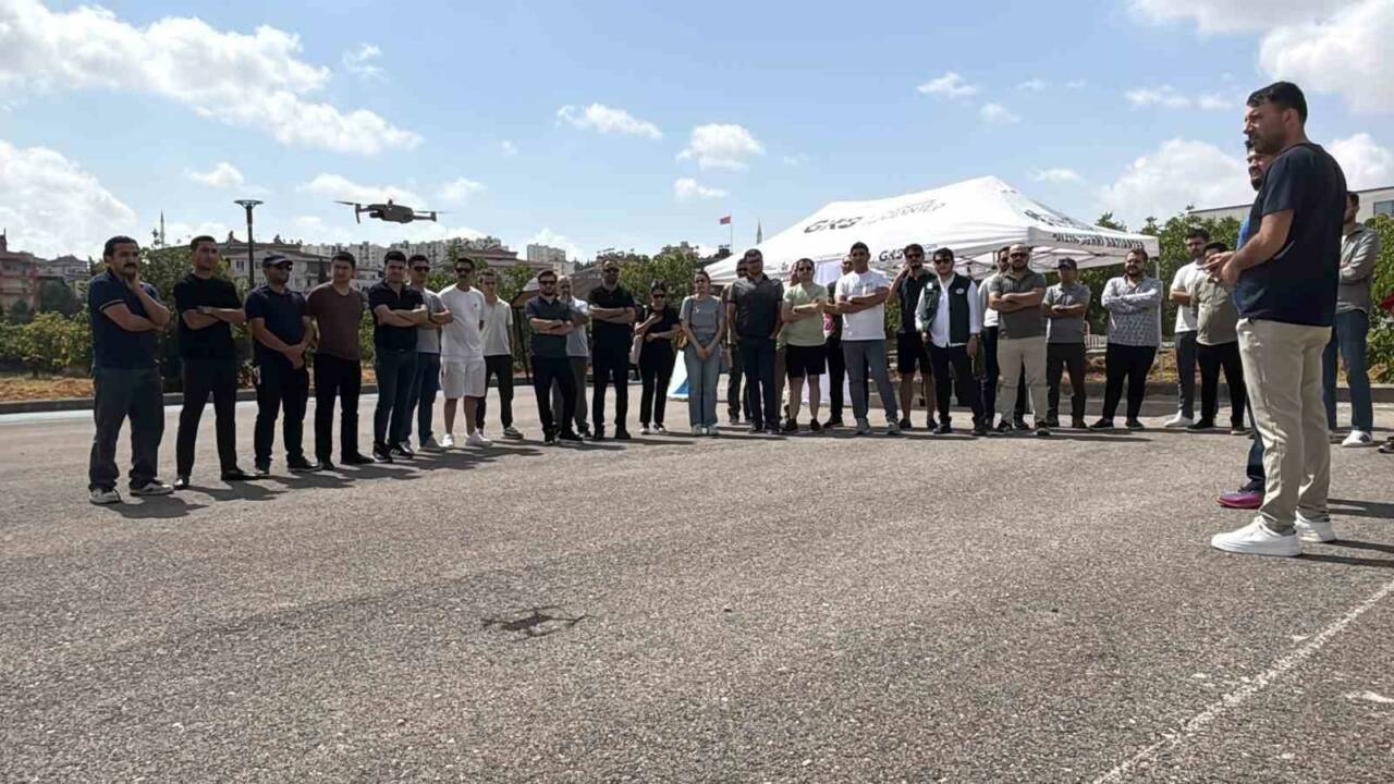 Gaziantep’te, Cumhurbaşkanlığı İletişim Başkanlığı koordinesinde "Drone Destekli Habercilik ve İnsansız