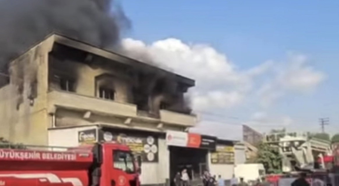 Gaziantep’te iş yeri yangını