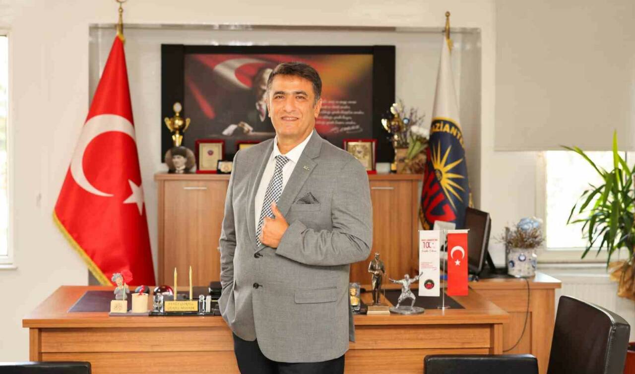 Gaziantep Kolej Vakfı (GKV) Özel Liseleri öğrencisi WFM (Kadın FIDE