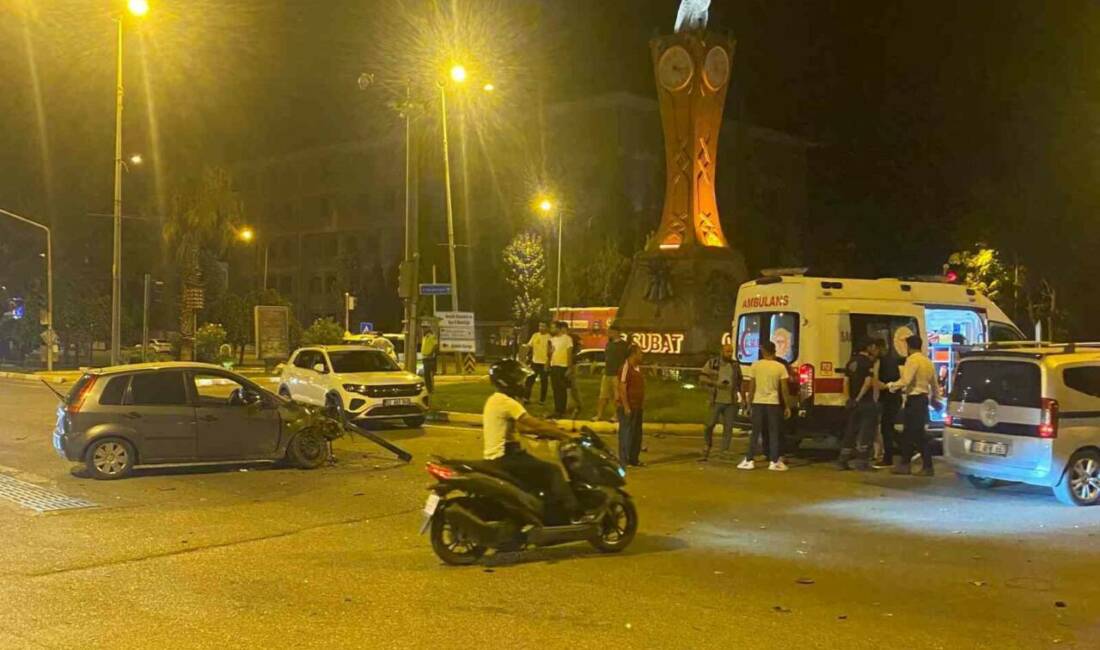 Adıyaman’da iki otomobilin çarpışması sonucu meydana gelen kazada 1 kişi