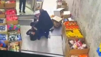 Şanlıurfa’da komşu iki esnafın yaklaşık 2 hafta öce yaşadığı müşteri