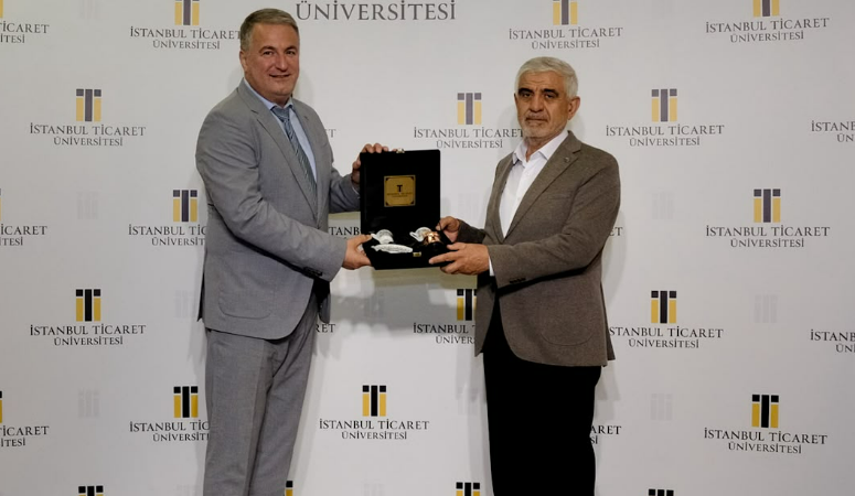 Yeni Dünya Vakfı Başkanı Mahmut Göksu’dan İstanbul Ticaret Üniversitesi’ne Ziyaret Yeni Dünya Vakfı Genel Başkanı ve 21. ile 22. Dönem