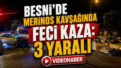 Adıyaman'ın Besni ilçesinde iki otomobilin çarpışması sonucu meydana gelen trafik